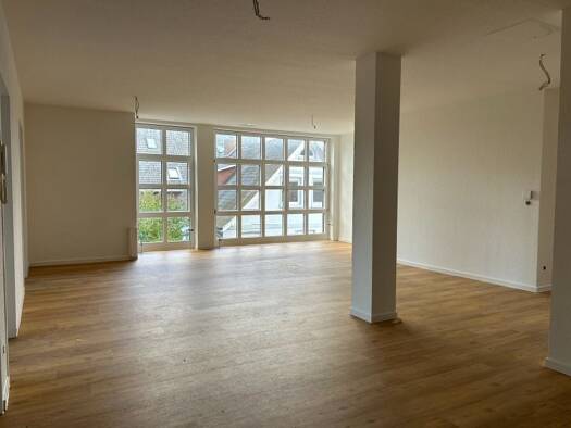 Wohnung zur Miete 1.435 € 4 Zimmer 130,3 m² 1. Geschoss frei ab 01.10.2026 Estebrügger Straße 76 Estebrügge Jork 21635