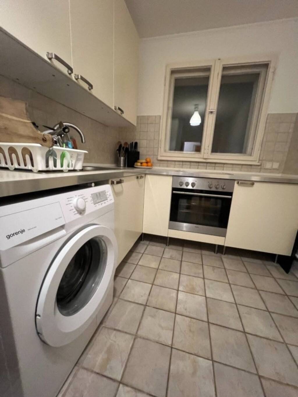 Helles und minimalistisches Studio mit modernem Komfort – Paderborn – Vorschaubild 9