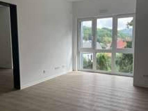 Wohnung zur Miete - Erstbezug 1.155 € 2 Zimmer 77,3 m² 2. Geschoss frei ab sofort Schloß 9 Oberellen Gerstungen 99834