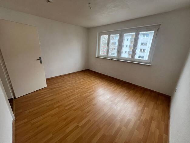 Wohnung zur Miete 350 € 3 Zimmer 60,3 m² 2. Geschoss Selb 95100