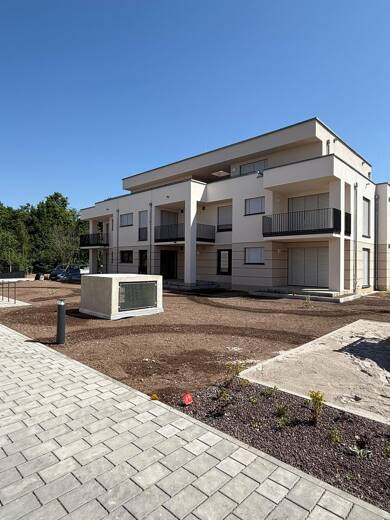Wohnung zur Miete 1.050 € 2 Zimmer 72,5 m² EG Dudenhofen 67373