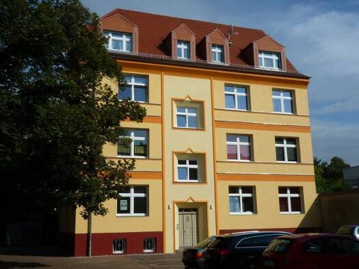 Wohnung zur Miete 325 € 2 Zimmer 50 m² 4. Geschoss Karl-Marx-Straße 5 Finsterwalde Finsterwalde 03238