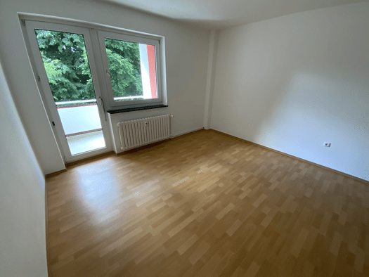 Wohnung zur Miete 279 € 3 Zimmer 67 m² 1. Geschoss frei ab 01.11.2026 Stormstraße 36 Geisweid Siegen 57078