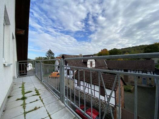 Wohnung zur Miete 730 € 4 Zimmer 85 m² frei ab sofort Lange Ortsstraße 35 Rödgen Gießen 35394