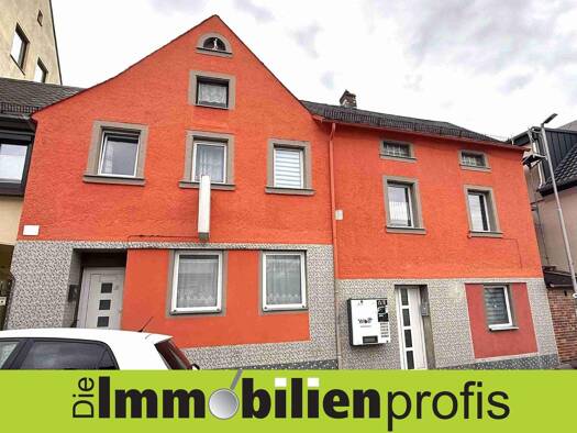 Mehrfamilienhaus zum Kauf 135.000 € 4 Zimmer 166 m² 216 m² Grundstück Erkersreuth Selb 95100