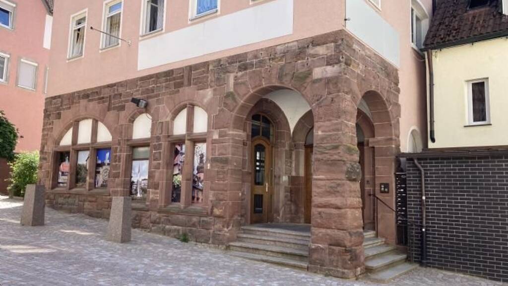 Laden zur Miete provisionsfrei 1 Zimmer 250 mÂČ VerkaufsflĂ€che An der Steige 2 Schramberg 78713