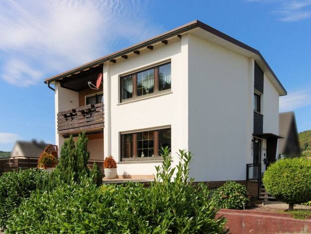 Einfamilienhaus zum Kauf 220.000 € 5 Zimmer 123 m² 796 m² Grundstück Ransbach Hohenroda 36284