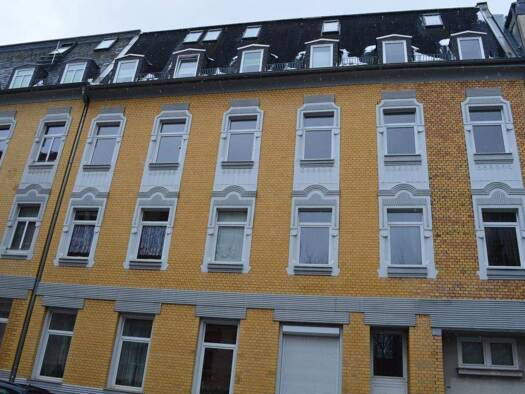 Wohnung zur Miete 700 € 6 Zimmer 132 m² Breitscheidstraße 112 Preißelpöhl Plauen 08525