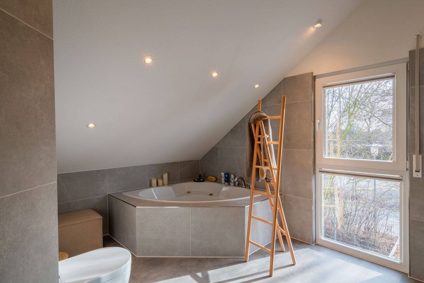 Immobilie in Maisach - Modernes Einfamilienhaus in Maisach - Individuell geplantes Wohnen nach Ihren Wünschen - Bild 2