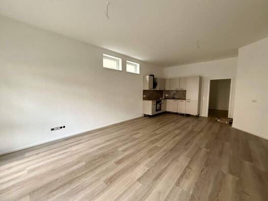 Wohnung zur Miete 650 € 2 Zimmer 56,3 m² Schloßstraße 32 Neuenstein 74632