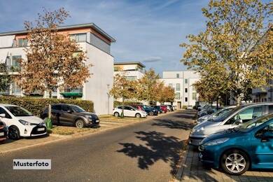 Mehrfamilienhaus zur Zwangsversteigerung 1.700.000 € 1 Zimmer 668 m² 838 m² Grundstück Lachen-Speyerdorf Lachen-Speyerdorf 67435