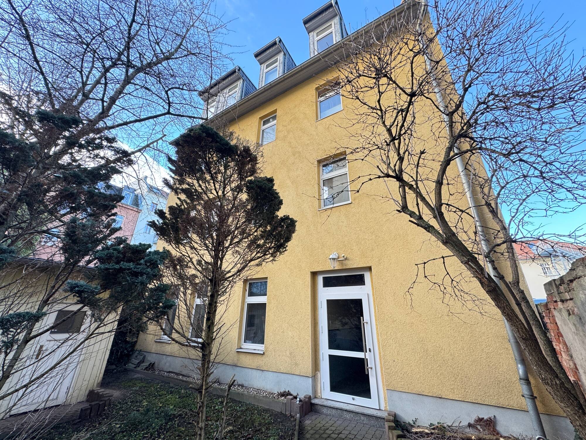 Property thumbnail 4