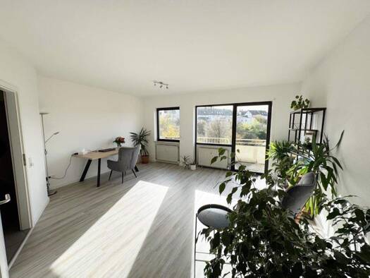 Wohnung zum Kauf 175.000 € 3 Zimmer 89,9 m² 2. Geschoss Riegelsberg 66292