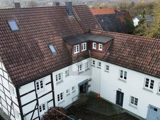 Einfamilienhaus zum Kauf 760.000 € 13 Zimmer 390 m² 2.072 m² Grundstück Körbecke Möhnesee 59519