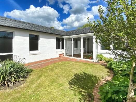 Bungalow zur Miete 1.500 € 4 Zimmer 120 m² 267 m² Grundstück frei ab sofort Elmschenhagen-Süd Kiel 24146