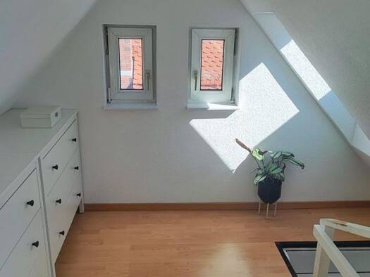 Maisonette zur Miete 840 € 2,5 Zimmer 60 m² Geschoss 2/3 frei ab 01.05.2026 Feuerbach Stuttgart 70469