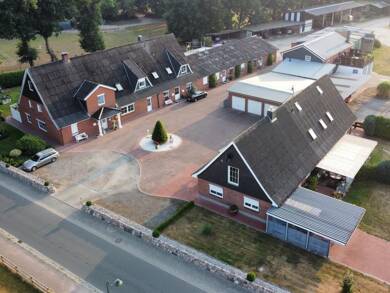Mehrfamilienhaus zum Kauf als Kapitalanlage geeignet 1.699.000 € 1.115 m² 6.200 m² Grundstück Lohe-Föhrden Lohe-Föhrden 24806