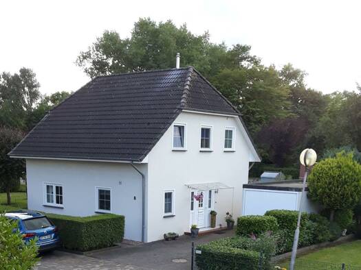 Einfamilienhaus zur Miete 1.250 € 5 Zimmer 104 m² 500 m² Grundstück frei ab 01.05.2026 Lemwerder 27809