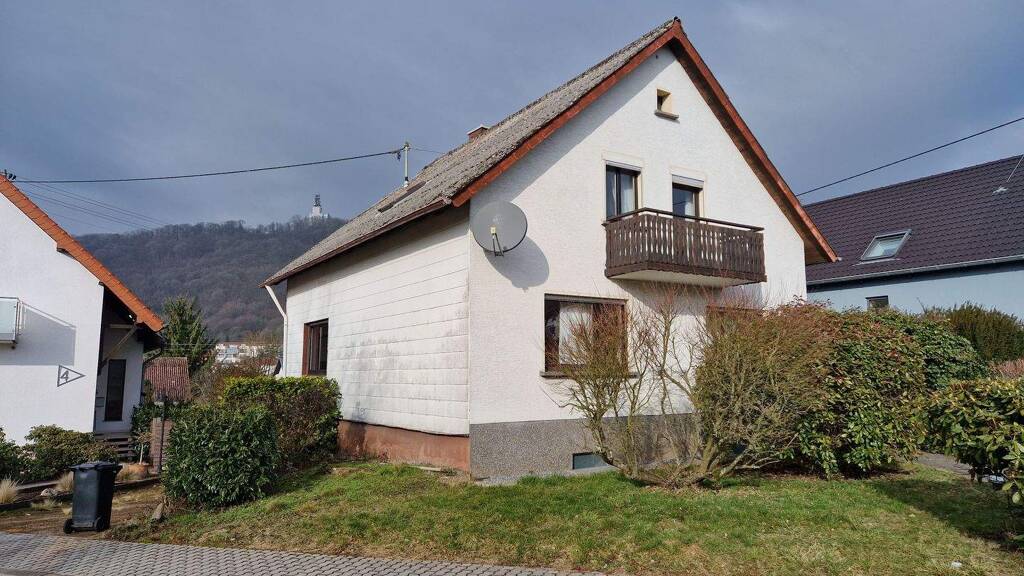 Einfamilienhaus zum Kauf 200.000 € 8 Zimmer 150 m² 464 m² Grundstück frei ab sofort Tholey 66636