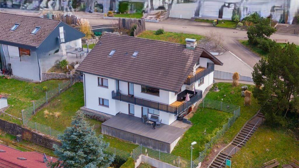 Einfamilienhaus zum Kauf als Kapitalanlage geeignet 780.000 € 8 Zimmer 275 m² 689 m² Grundstück Lautenbach Gernsbach 76593