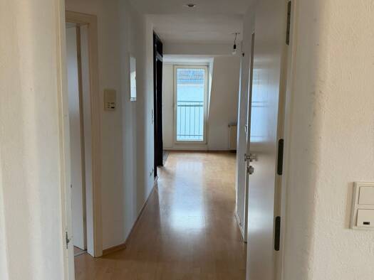 Wohnung zur Miete 530 € 3 Zimmer 58 m² Geschoss 3/4 frei ab sofort Innenstadt Neunkirchen 66538