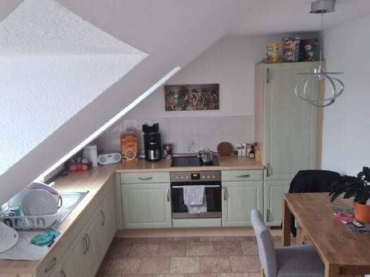 Wohnung zur Miete 360 € 2 Zimmer 60,3 m² 4. Geschoss frei ab sofort Neukieritzsch 04575