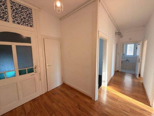 Wohnung zur Miete 1.050 € 3 Zimmer 70 m² 1. Geschoss Heddernheimer Kirchstraße 37 Heddernheim Frankfurt am Main 60439