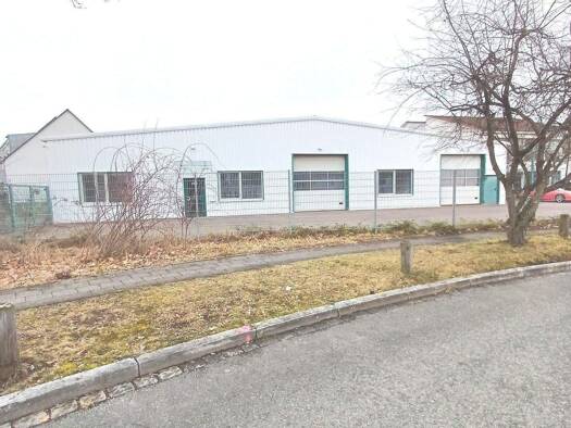 Produktionshalle zur Miete 3.689 € 340 m² Lagerfläche Dorfäckerstraße 19 Schniegling Nürnberg 90427