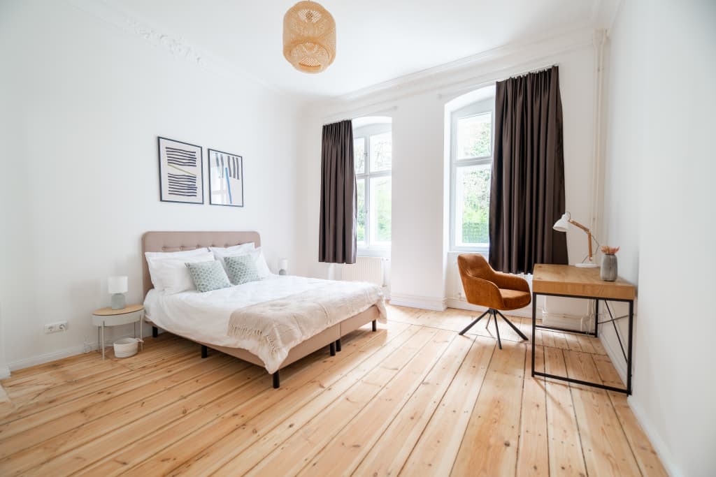 Wohnung zur Miete Wohnen auf Zeit 3.119 € 6 Zimmer 117 m²<br/>Wohnfläche ab sofort<br/>Verfügbarkeit Uhlandstraße Wilmersdorf Berlin 10719