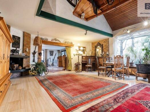 Haus zum Kauf 1.340.000 € 10 Zimmer 600 m² 1.100 m² Grundstück Eller Düsseldorf 40229