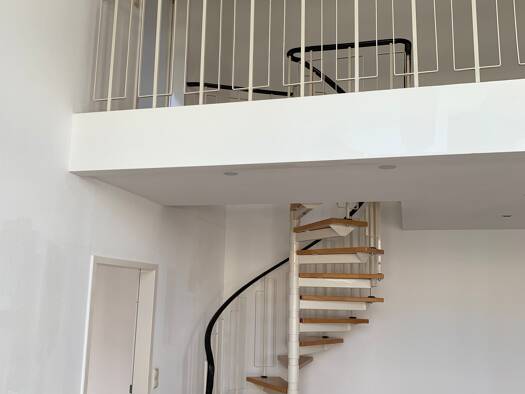 Wohnung zur Miete 861 € 3 Zimmer 101 m² Geschoss 4/4 frei ab 01.04.2026 Mitte Kassel 34117