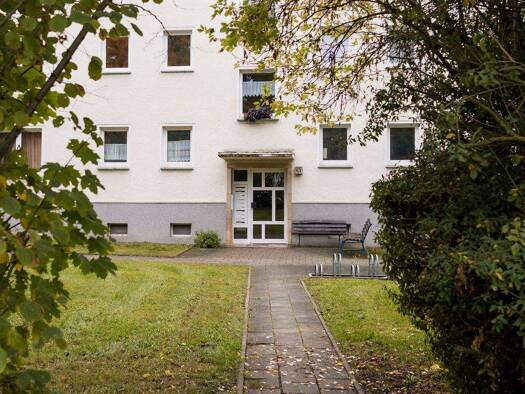 Wohnung zur Miete 300 € 2 Zimmer 49,2 m² Geschoss 1/2 frei ab sofort Barbyer Straße 47 A Calbe Calbe (Saale) 39240