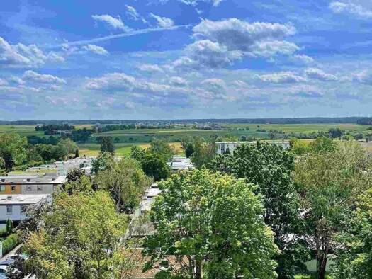 Wohnung zum Kauf 245.000 € 3,5 Zimmer 85 m² 7. Geschoss Wichernstraße 29 Amberg 92224