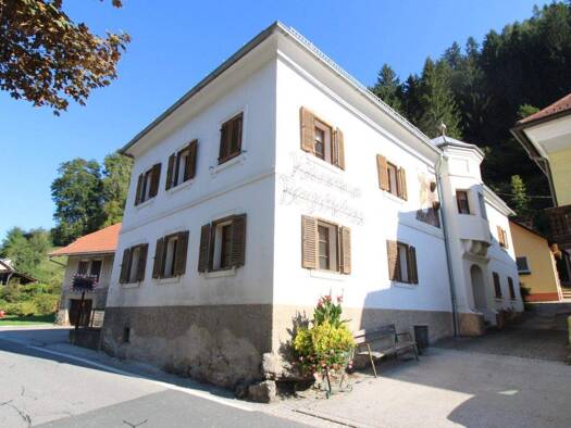 Haus zum Kauf 195.000 € 8 Zimmer 365 m² 417 m² Grundstück Reiftanzplatz 21 Hüttenberg 9375