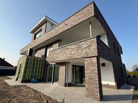 Terrassenwohnung zur Miete - Erstbezug 1.060 € 3 Zimmer 101,5 m² frei ab 01.05.2026 Molbergen 49696