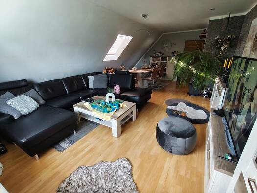 Wohnung zur Miete 800 € 3 Zimmer 100 m² Geschoss 1/1 frei ab 01.10.2026 Bülten Ilsede 31241