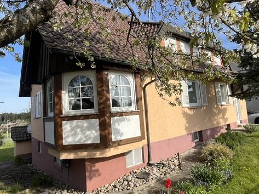 Mehrfamilienhaus zum Kauf 330.000 € 6 Zimmer 170,4 m² 894 m² Grundstück Weiden Dornhan 72175