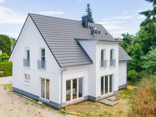 Haus zum Kauf 650.000 € 4,5 Zimmer 158,3 m² 569 m² Grundstück Strausberg Strausberg 15344
