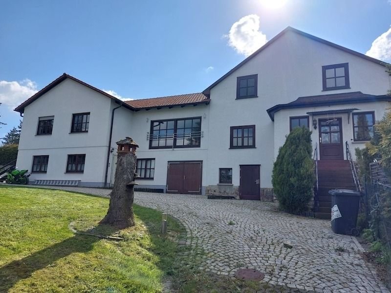 Mehrfamilienhaus zum Kauf 485.000 € 6 Zimmer 210 m²<br/>Wohnfläche 2.000 m²<br/>Grundstück Arnstadt Arnstadt 99310