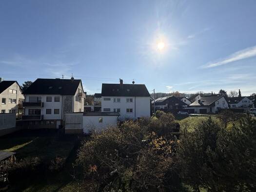 Haus zum Kauf 520.000 € 5 Zimmer 141,8 m² 323 m² Grundstück frei ab sofort Neuhausen auf den Fildern 73765