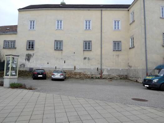 Außenstellplatz zur Miete 48,33 € Neunkirchen 2620