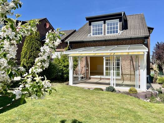 Einfamilienhaus zum Kauf 309.000 € 4 Zimmer 116,4 m² 452,8 m² Grundstück Pivitsheide Detmold 32758