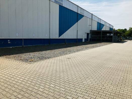 Carport zur Miete provisionsfrei 180 € Mockauer Ring 15 Seehausen Leipzig 04356