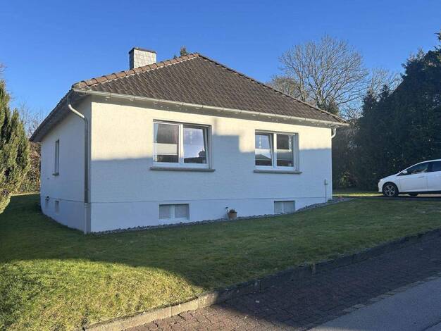 Bungalow zum Kauf 129.000 € 3 Zimmer 80,5 m² 586 m² Grundstück Alverdissen Barntrup 32683
