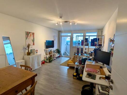 Wohnung zur Miete 870 € 1 Zimmer 50 m² Geschoss 6/11 frei ab 01.04.2026 Büchenbach Erlangen 91056