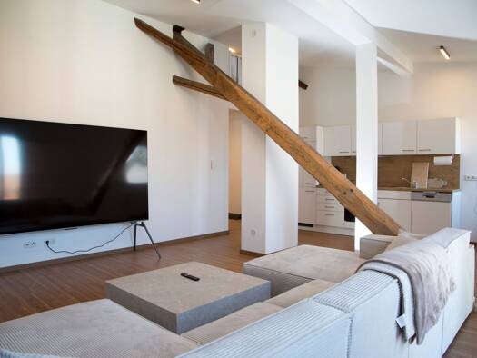 Stadthaus zum Kauf als Kapitalanlage geeignet 1.950.000 € 7 Zimmer 280 m² Grundstück Deggendorf Deggendorf 94469