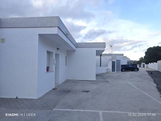 Villa zur Miete 1.600 € 2 Zimmer 130 m² Calp 03710