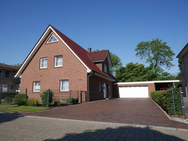 Einfamilienhaus zum Kauf provisionsfrei 597.500 € 5 Zimmer 200 m² 855 m² Grundstück Leer 26789
