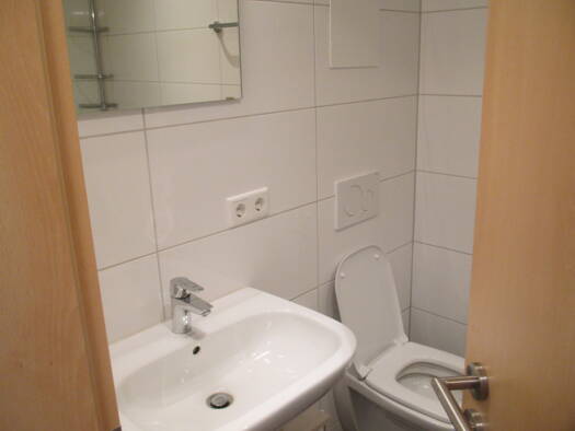 Studio zur Miete 390 € 1 Zimmer 22 m² Geschoss -1/2 frei ab 01.08.2026 Neuffener Straße 61 Nürtingen 72622