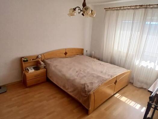 Wohnung zur Miete 820 € 3 Zimmer 70 m² Geschoss 3/3 frei ab 01.08.2026 Rothenburg Rothenburg ob der Tauber 91541